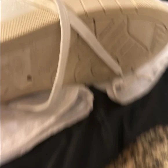 Zara White Sneakers - Picture 7 of 8